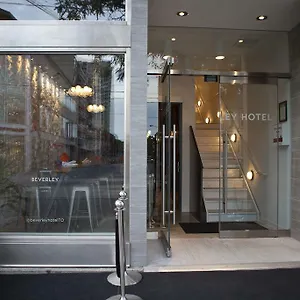 Hotel The Beverley Queen West, Sonder By Marriott Bonvoy ***